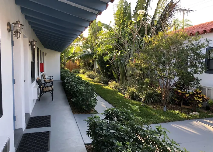 Oasis Hotel Fort Lauderdale